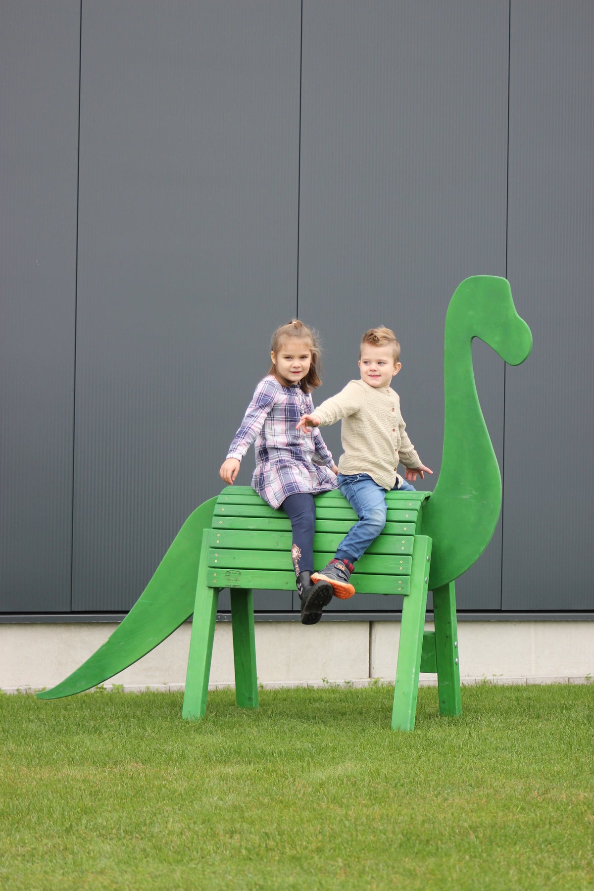 Doni, der Dino