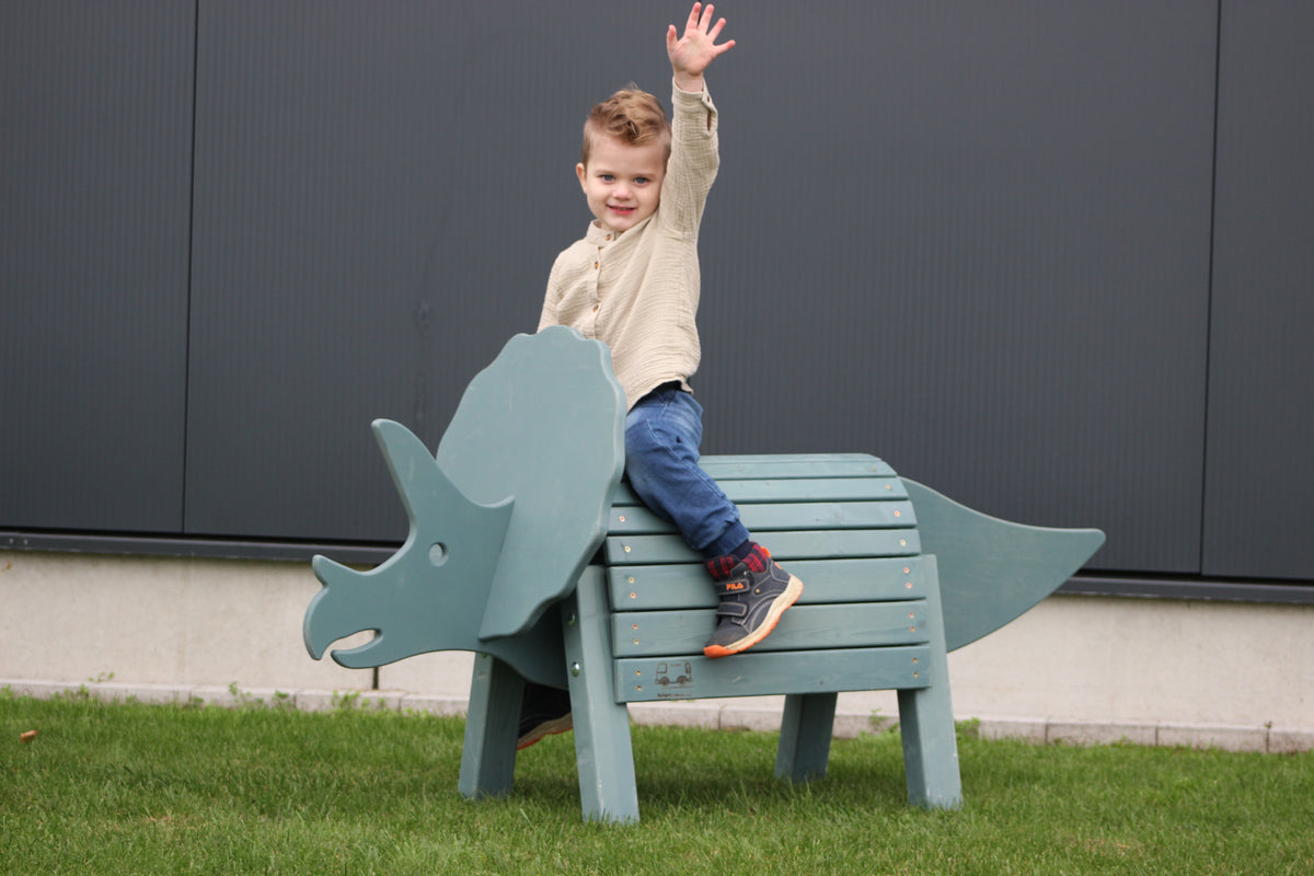 Tino, der Triceratops